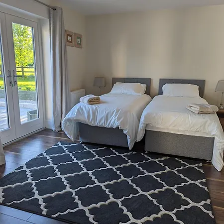 Bed & Breakfast Brona Dempsey Birr