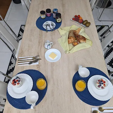 Brona Dempsey 比尔