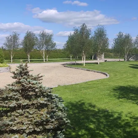 Brona Dempsey 3* 比尔