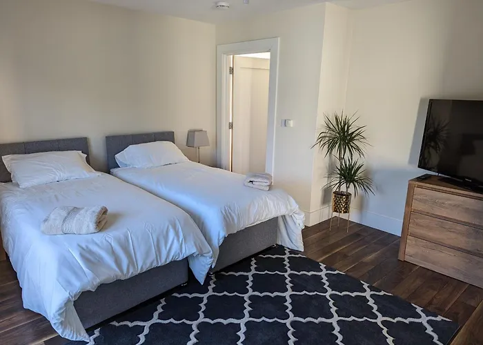 Brona Dempsey Frühstückspension Birr